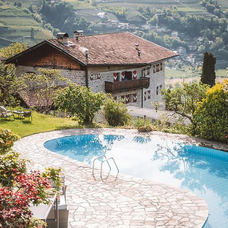 Hotel Brunnhofer Tirolo Exteriör bild