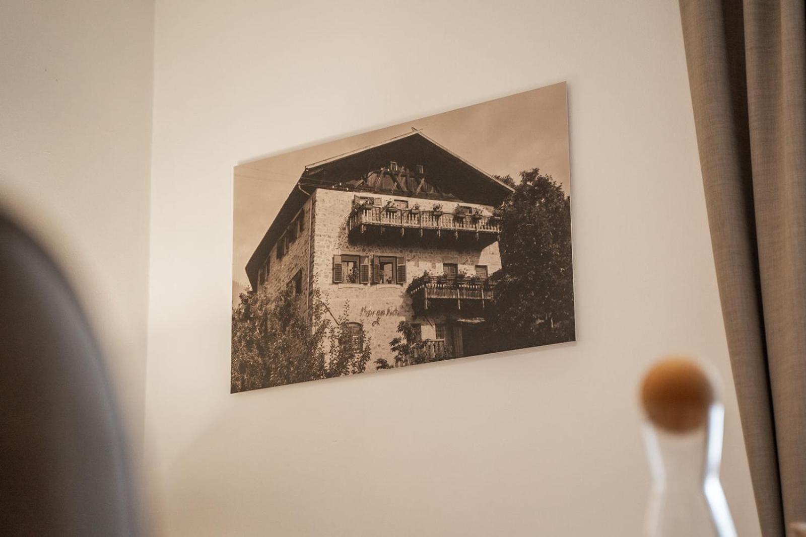 Hotel Brunnhofer Tirolo Exteriör bild